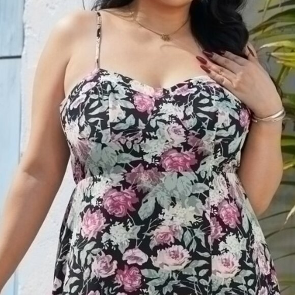 Plus Size Floral Slit Cami Dress - Picture 4 of 8